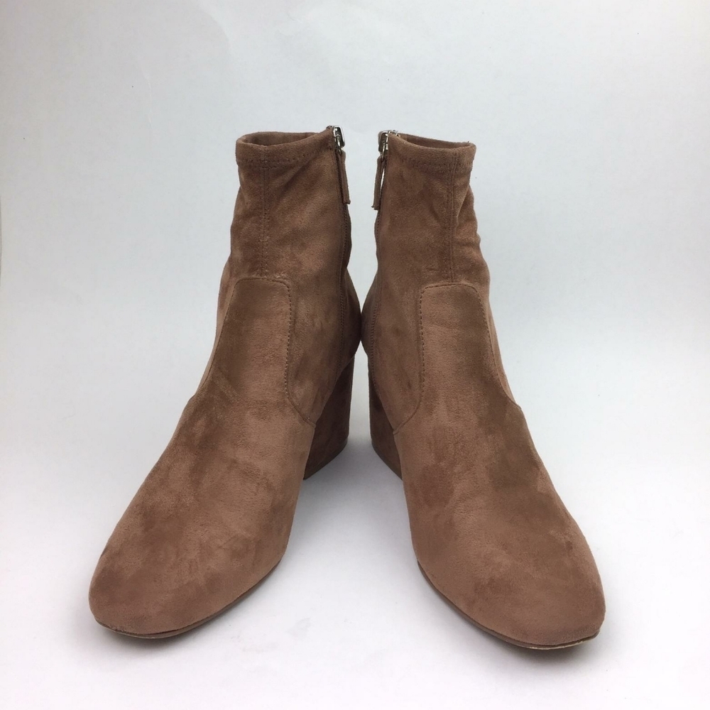 Steve Madden  Iberia Sock Bootie sz 8.5